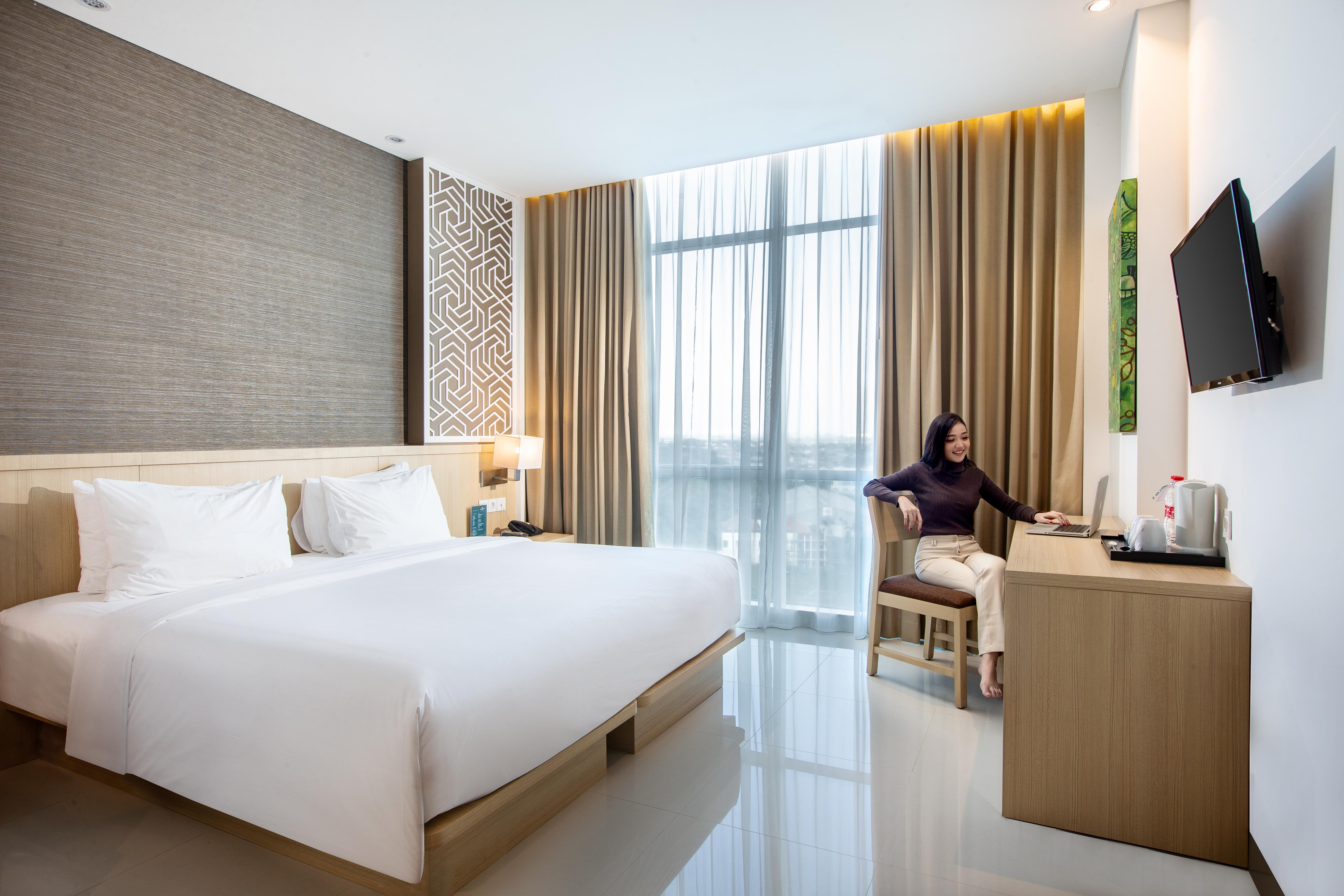 Hotel Santika Gresik Exteriér fotografie